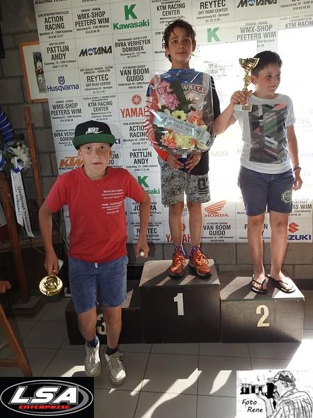 podium (38)-lill